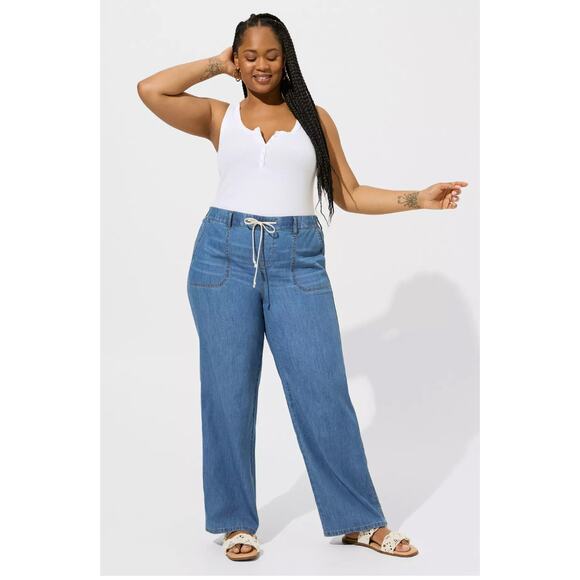 Torrid Pull On Mid Rise Wide Leg Light Weight Jean Womens Plus Size 4X New - Picture 2 of 13